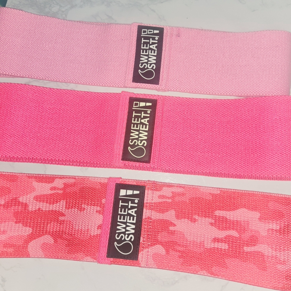 Workout Set - Picture 3 of 3